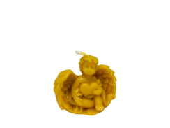Svíčka ze včelího vosku - ANDÍLEK SEDÍCÍ SE SRDÍČKEM